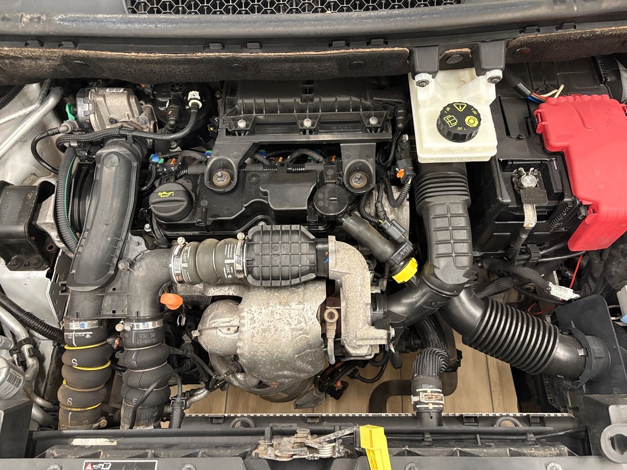 Citroën Berlingo Multispace Feel BlueHDi 75 - Foto 20