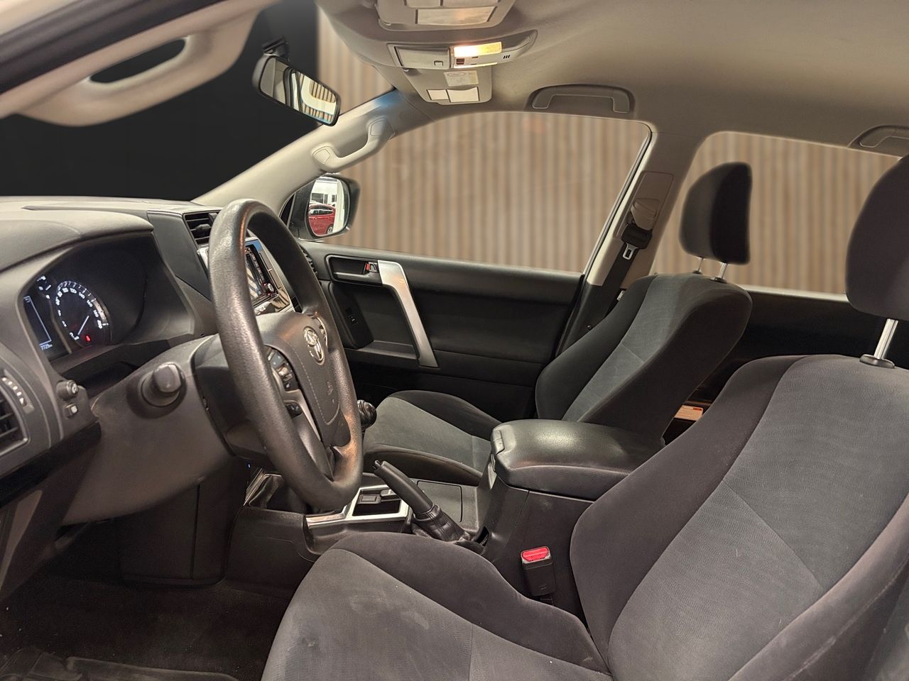 Toyota Land Cruiser D-4D GX - Foto 9