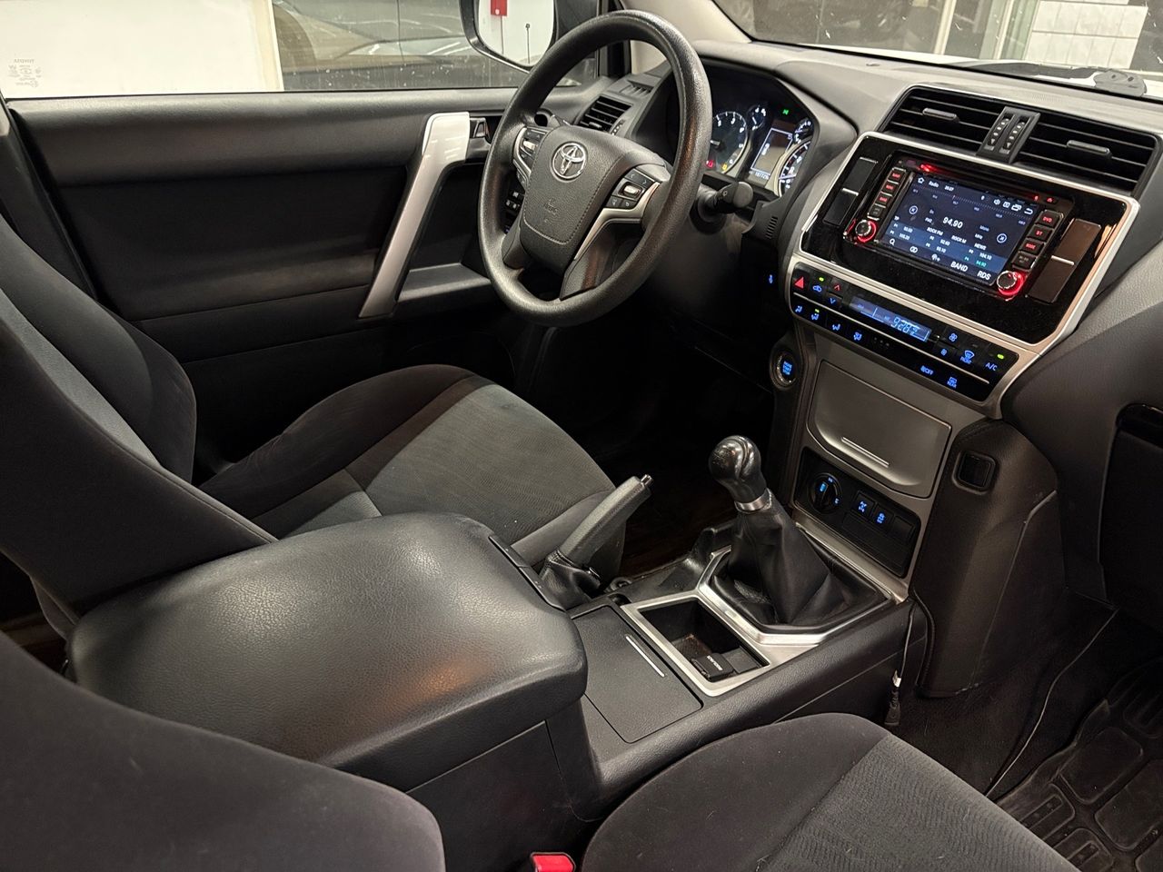 Toyota Land Cruiser D-4D GX - Foto 17