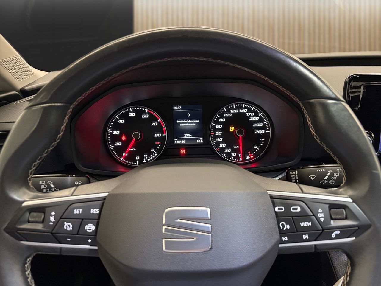 Seat Leon REFERENCE LESC 1.0 TSI - Foto 10