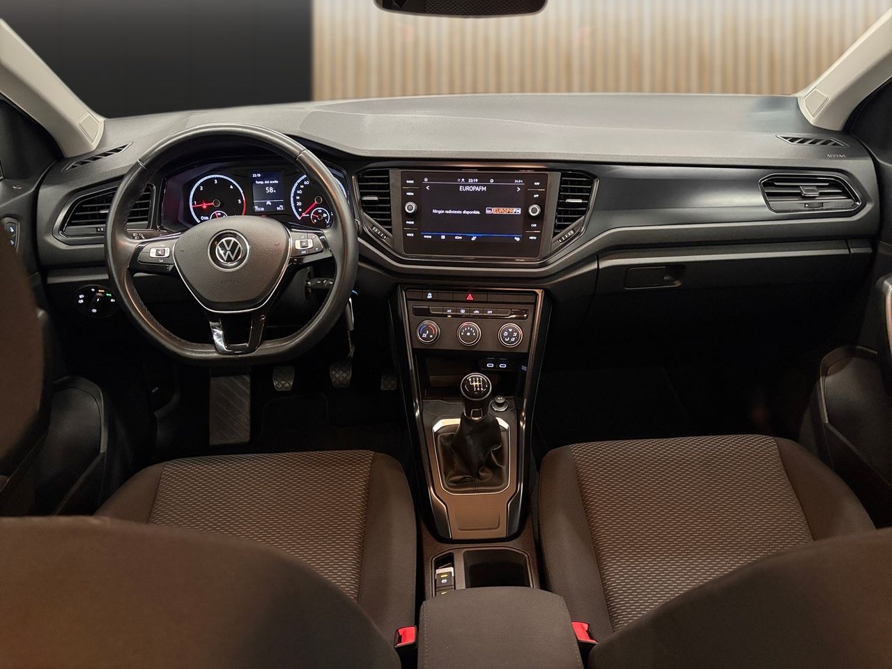 Volkswagen T-Roc Edition 2.0 TDI 85 kW (115 CV) - Foto 9