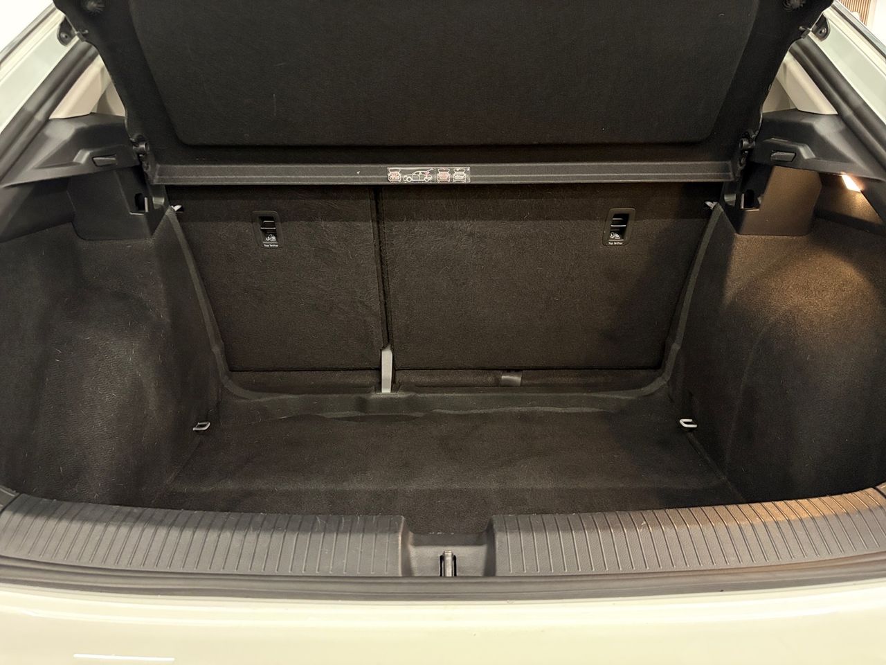 Volkswagen T-Roc Edition 2.0 TDI 85 kW (115 CV) - Foto 19