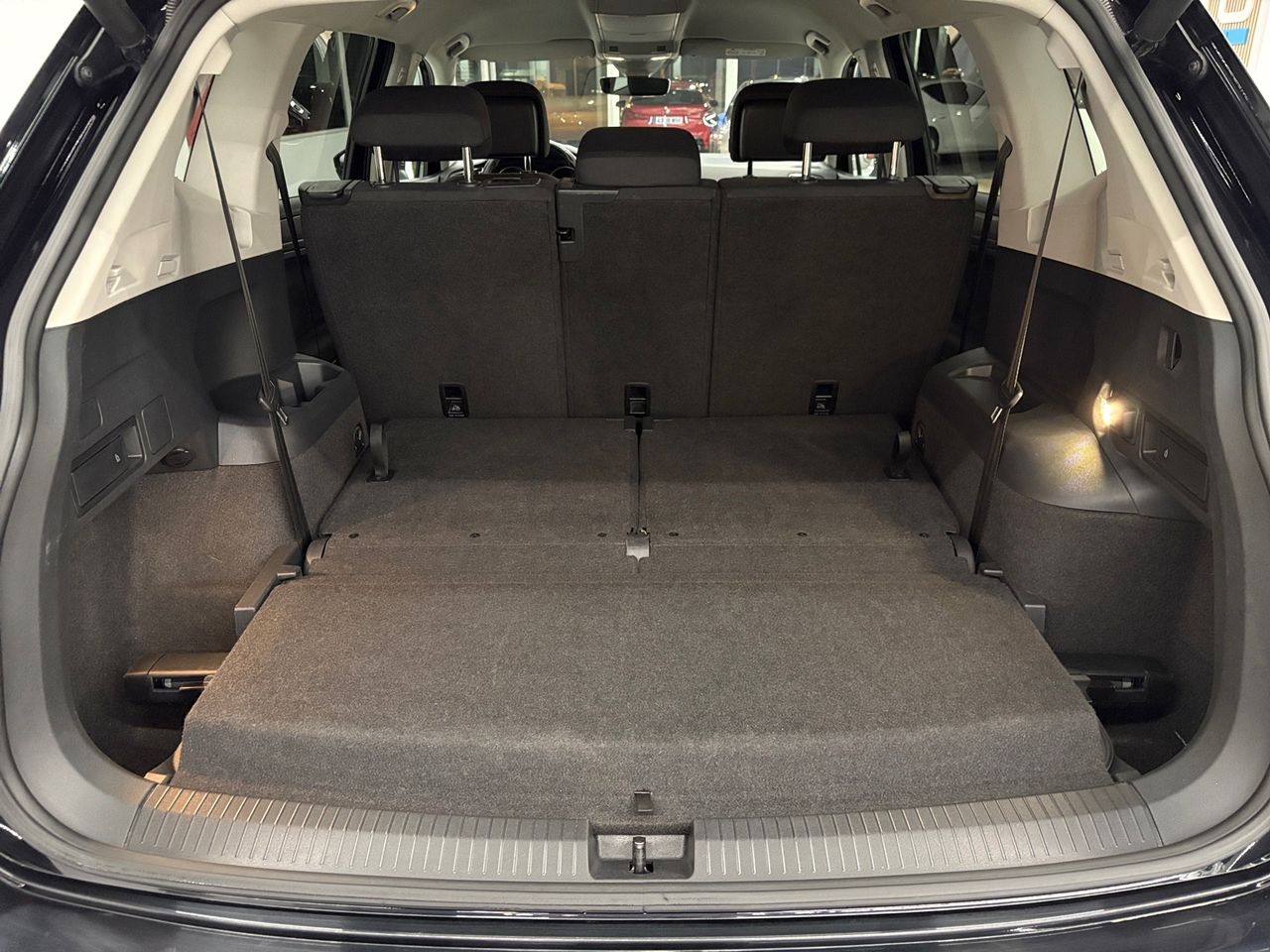 Volkswagen Tiguan Allspace 2.0 TDI 110 kW (150 CV) Advance RLine - Foto 21