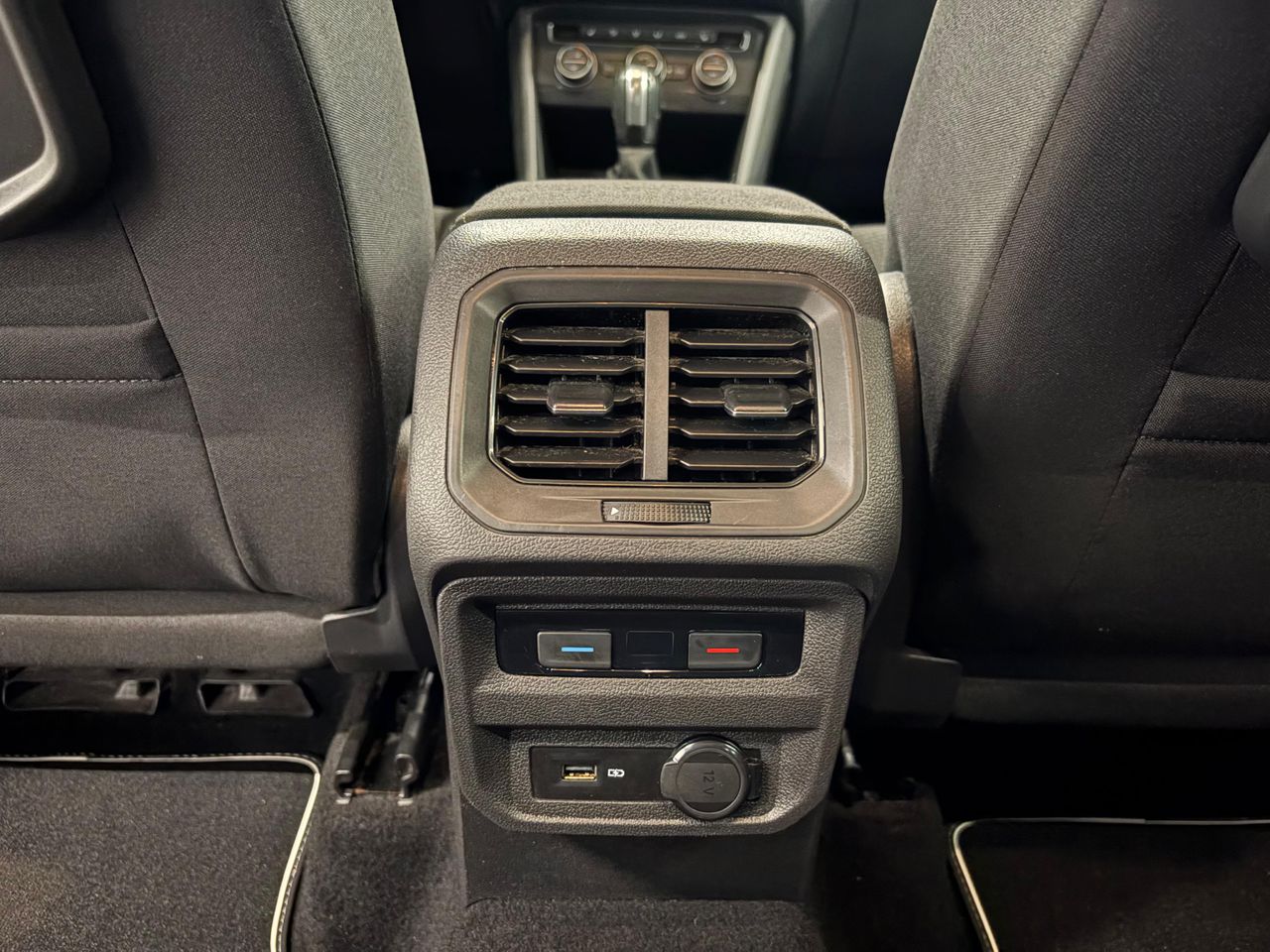 Volkswagen Tiguan Allspace 2.0 TDI 110 kW (150 CV) Advance RLine - Foto 17