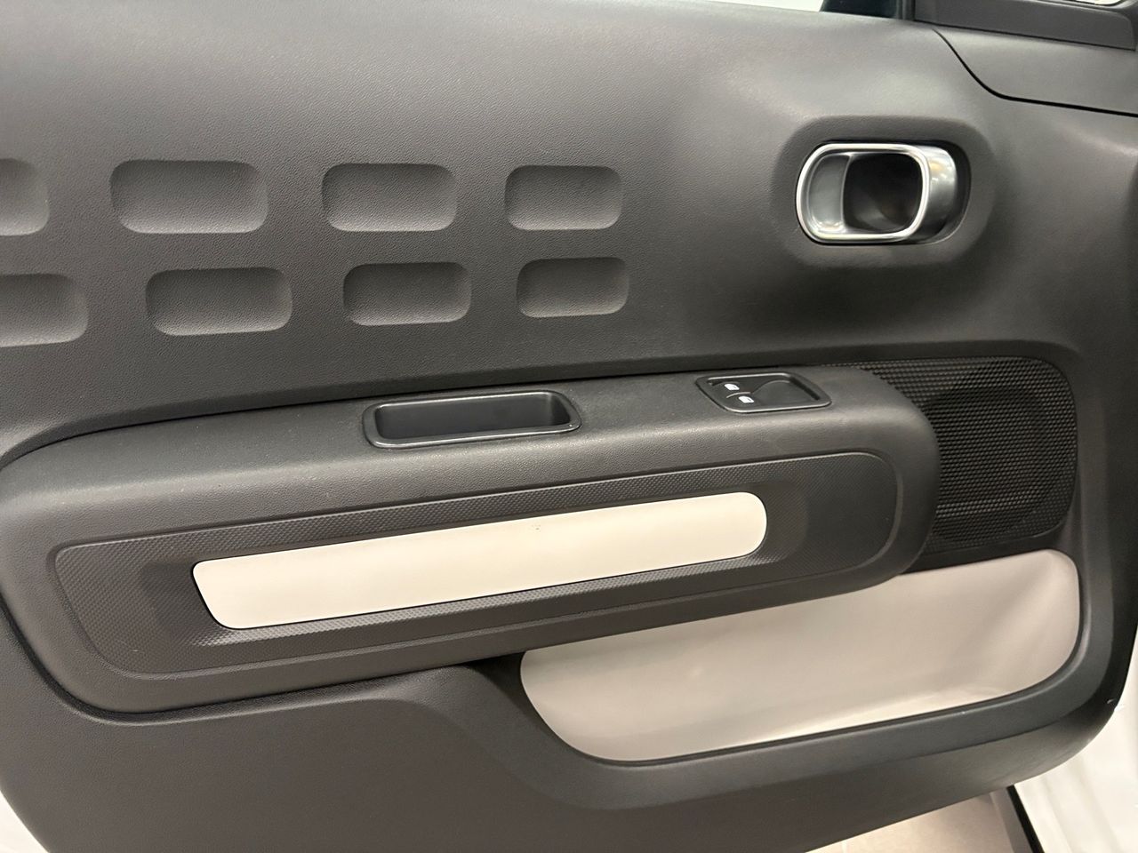 Citroën C3 BlueHDi 100 S&S Feel - Foto 16