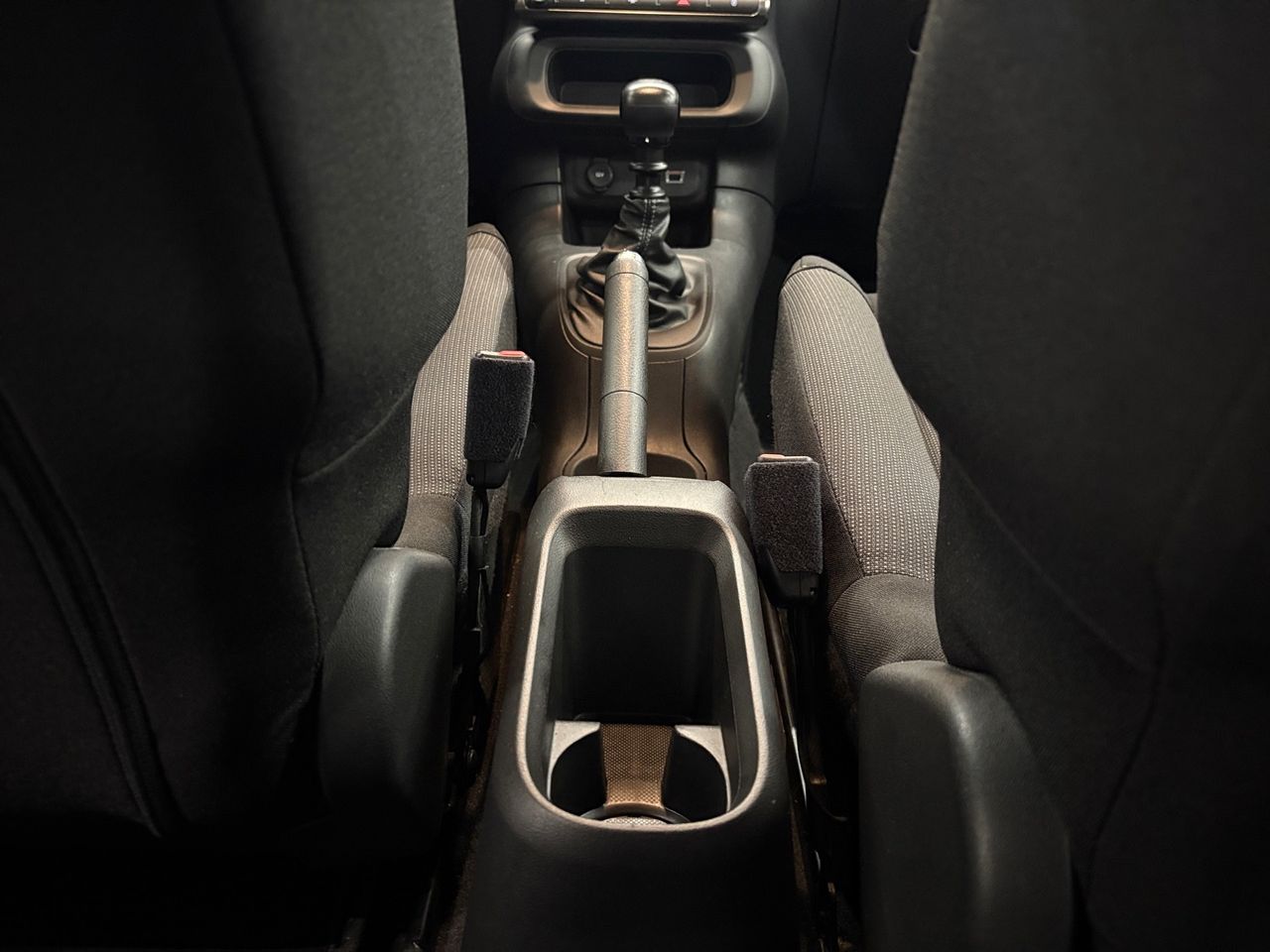 Citroën C3 BlueHDi 100 S&S Feel - Foto 18