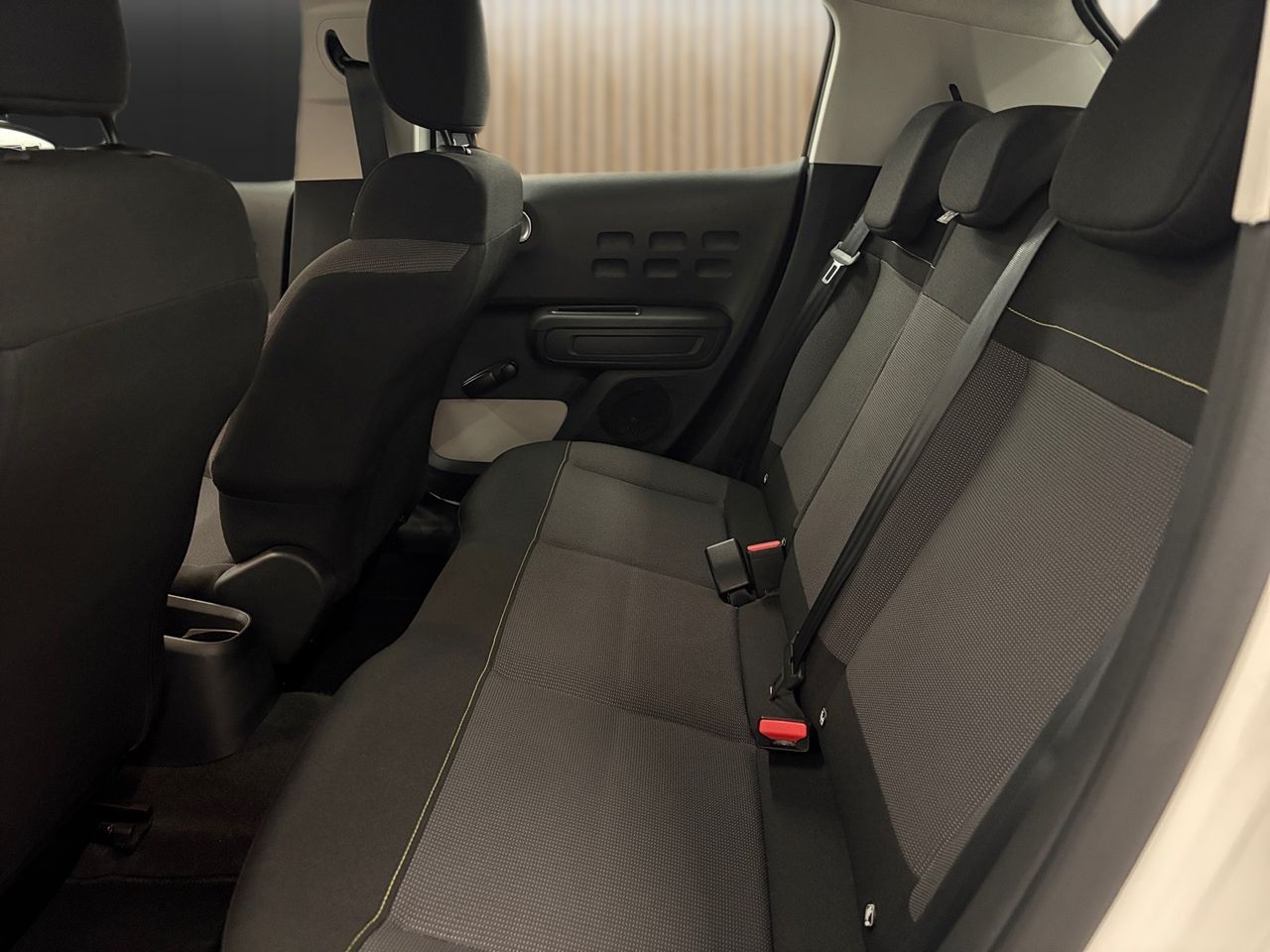 Citroën C3 BlueHDi 100 S&S Feel - Foto 17