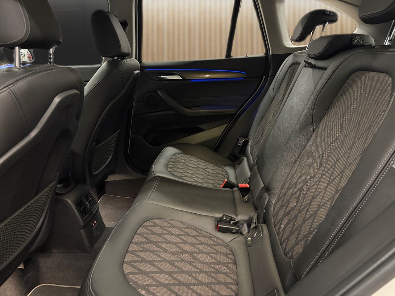 BMW X1 sDrive18d - Foto 17