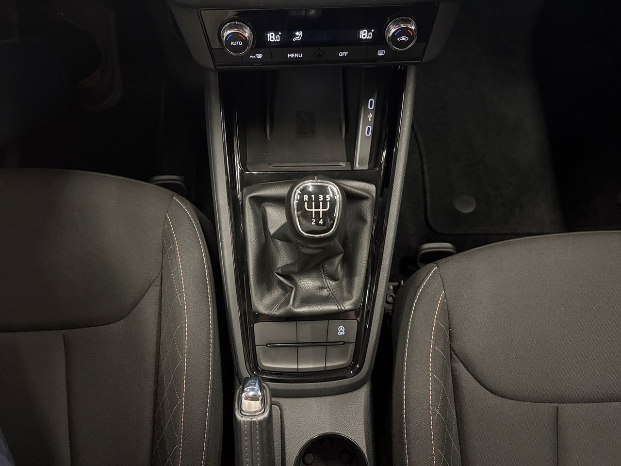 Skoda Kamiq 1.0 TSI 70 kW (95 CV) Ambition - Foto 15