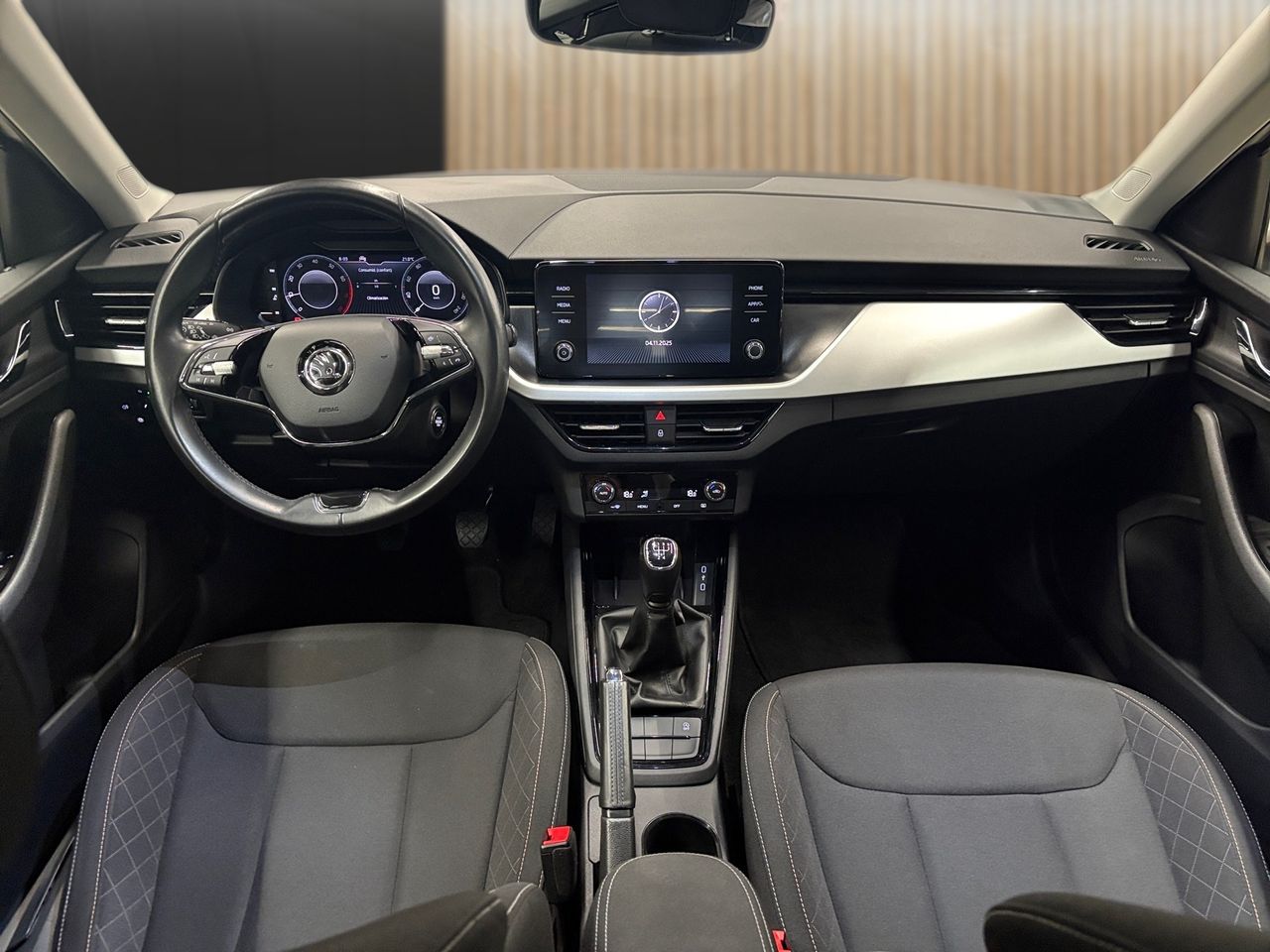 Skoda Kamiq 1.0 TSI 70 kW (95 CV) Ambition - Foto 10