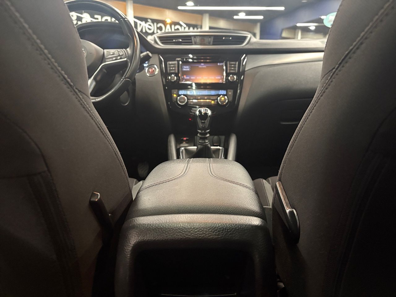 Nissan Qashqai N-Connecta DIG-T 103 kW (140 CV) - Foto 19