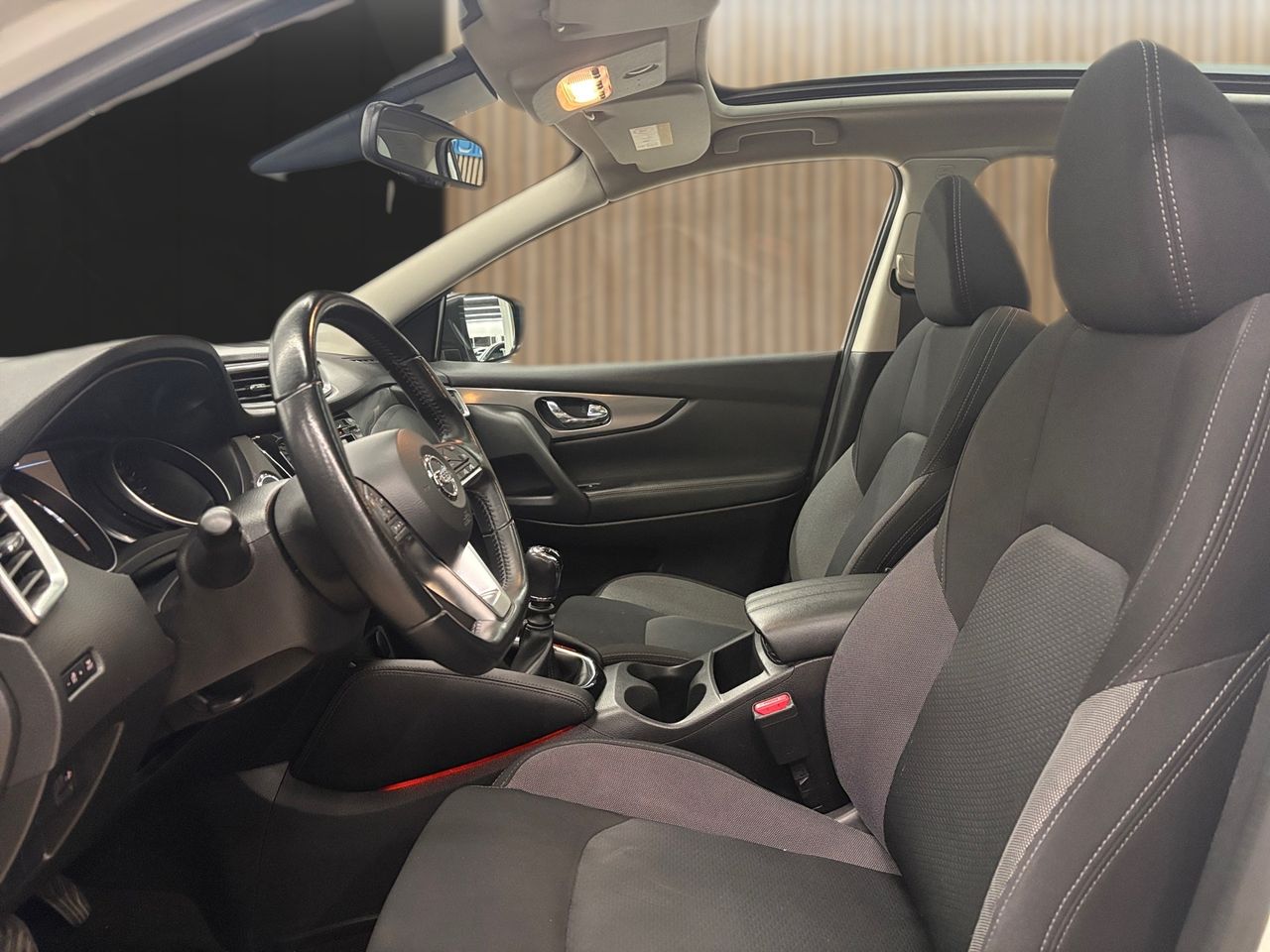 Nissan Qashqai N-Connecta DIG-T 103 kW (140 CV) - Foto 9