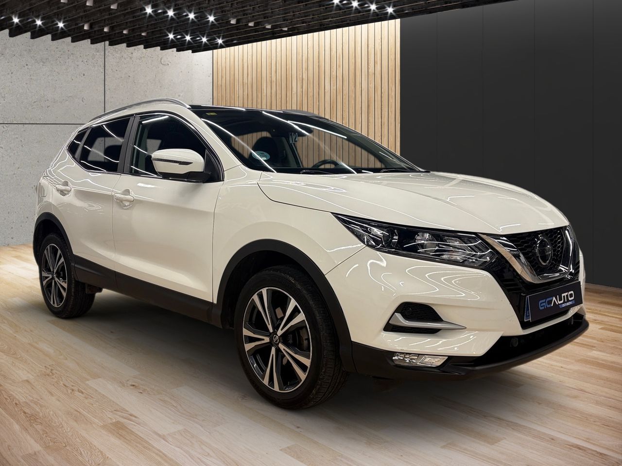 Nissan Qashqai N-Connecta DIG-T 103 kW (140 CV) - Foto 4