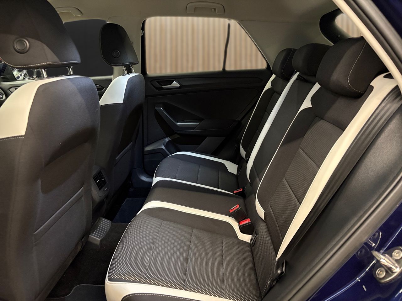 Volkswagen T-Roc Sport 1.5 TSI 110 kW (150 CV) DSG 7 vel. - Foto 14