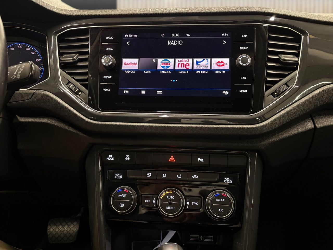 Volkswagen T-Roc Sport 1.5 TSI 110 kW (150 CV) DSG 7 vel. - Foto 11