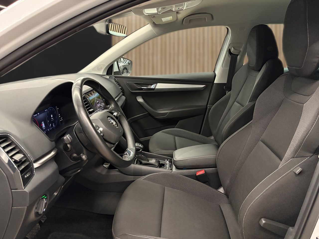 Skoda Karoq Ambition 2.0 TDI 110 kW (150 CV) DSG 7 vel. 4x4 - Foto 7