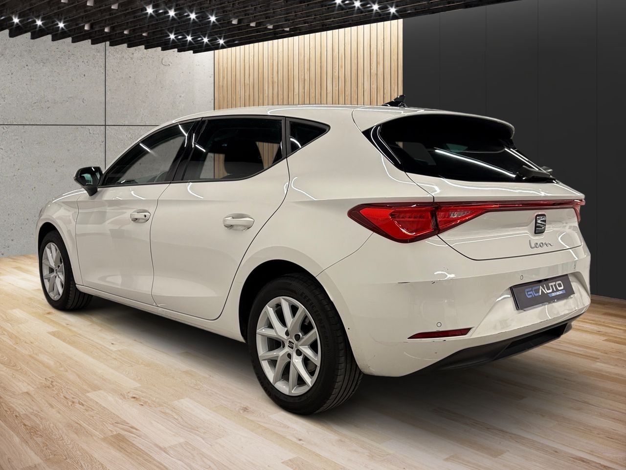 Seat Leon 2.0 TDI S&S Style - Foto 5