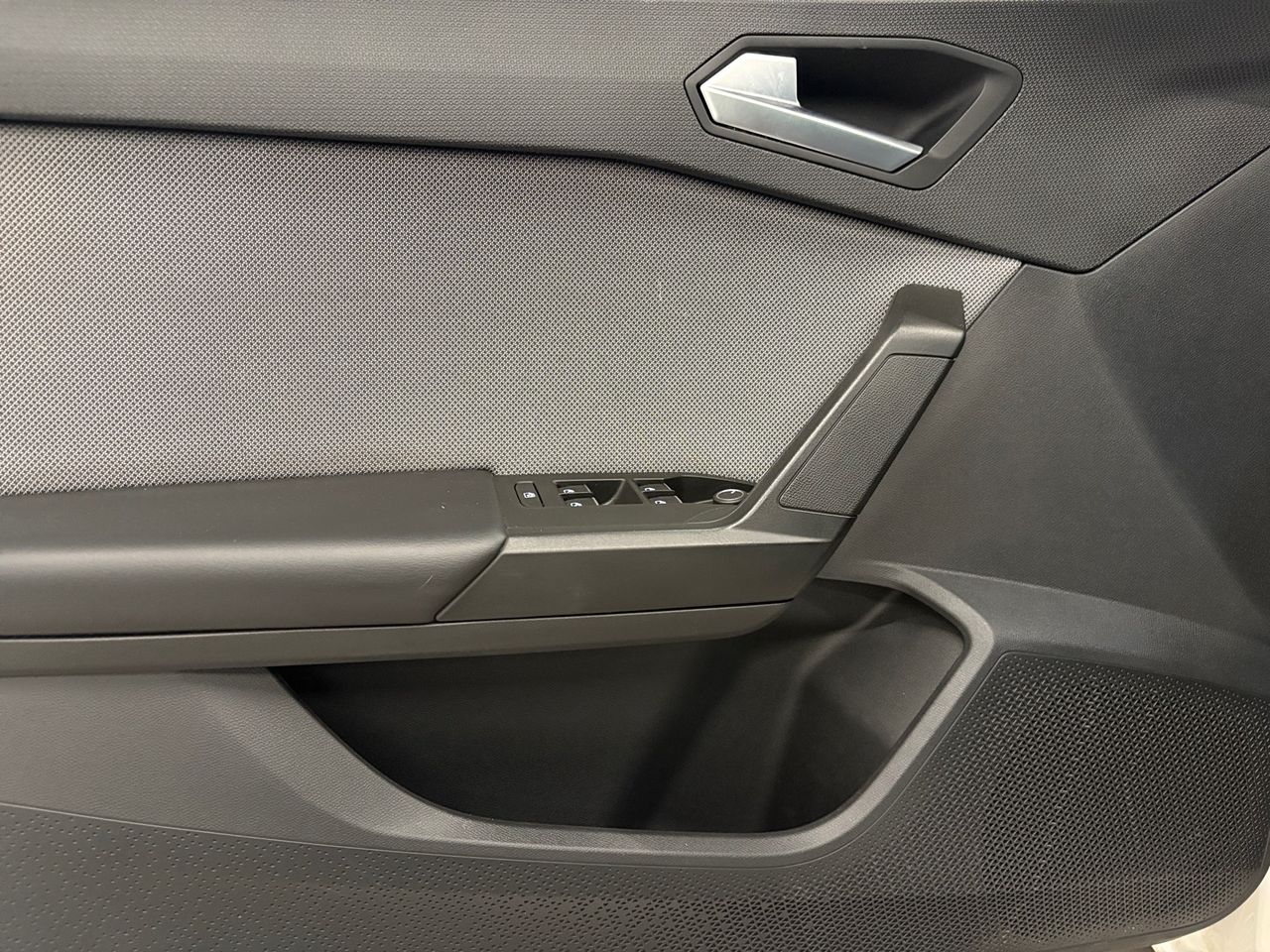 Seat Leon 2.0 TDI S&S Style - Foto 8