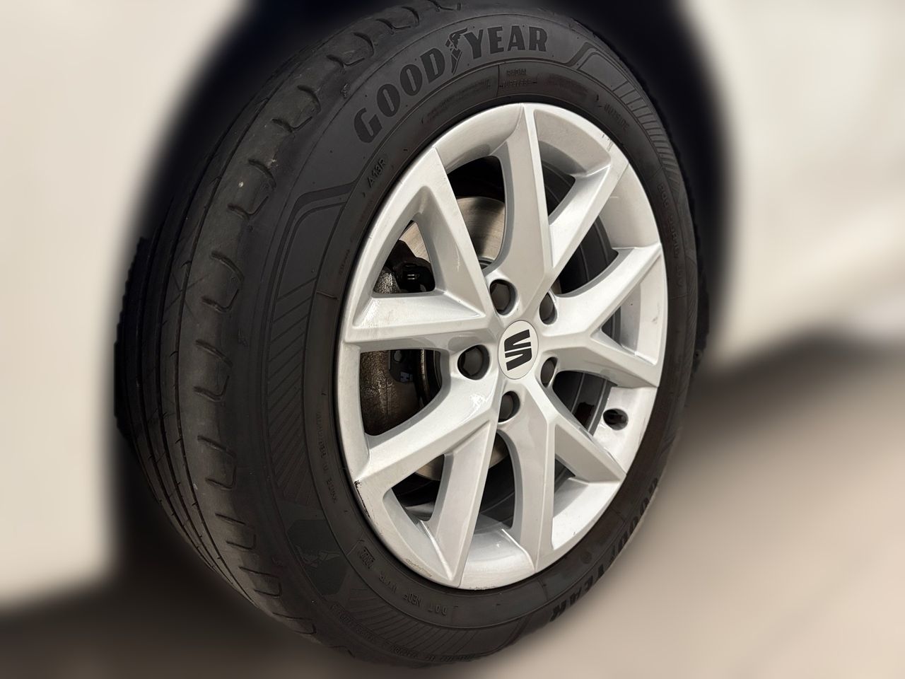 Seat Leon 2.0 TDI S&S Style - Foto 6