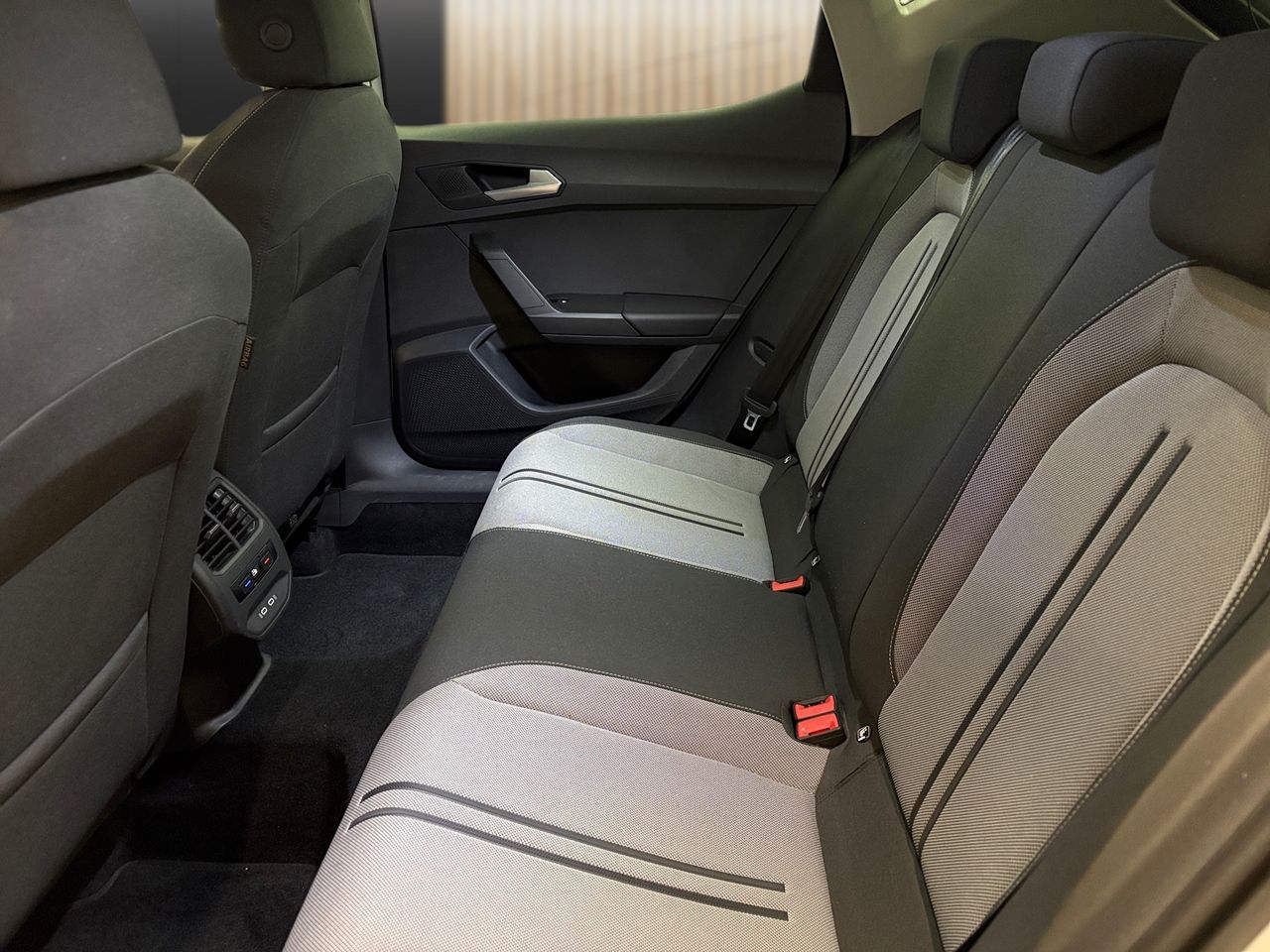 Seat Leon 2.0 TDI S&S Style - Foto 15