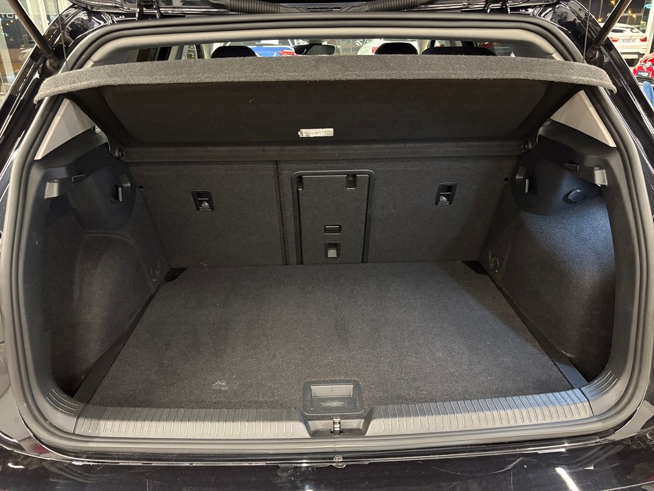 Volkswagen Golf Life 2.0 TDI 85 kW (115 CV) - Foto 18