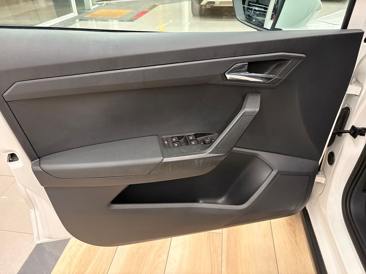 Seat Arona 1.0 TSI 81 kW (110 CV) Style - Foto 8