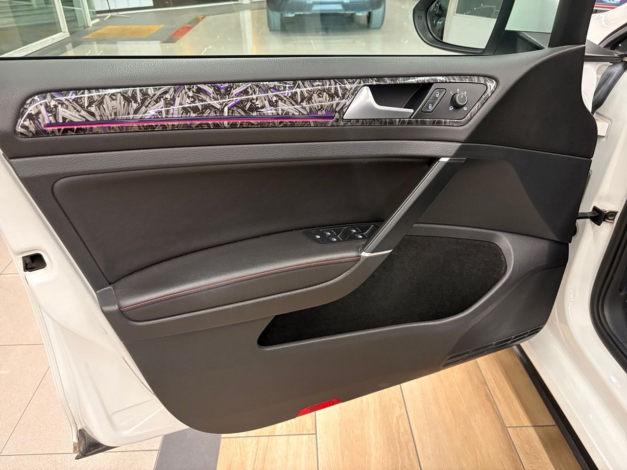 Volkswagen Golf 5p GTI Performance 2.0 TSI 180 kW (245 CV) - Foto 8