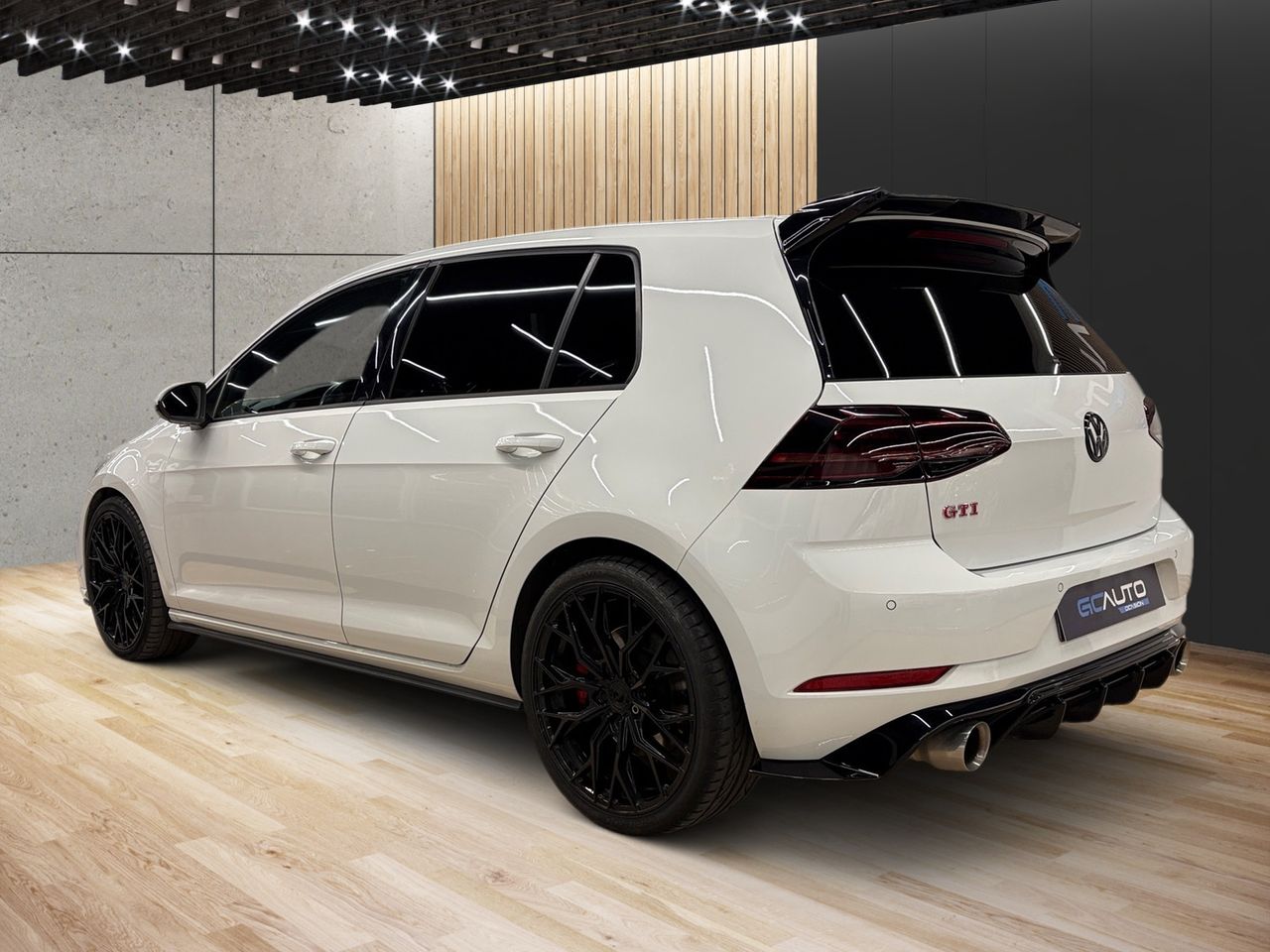 Volkswagen Golf 5p GTI Performance 2.0 TSI 180 kW (245 CV) - Foto 5