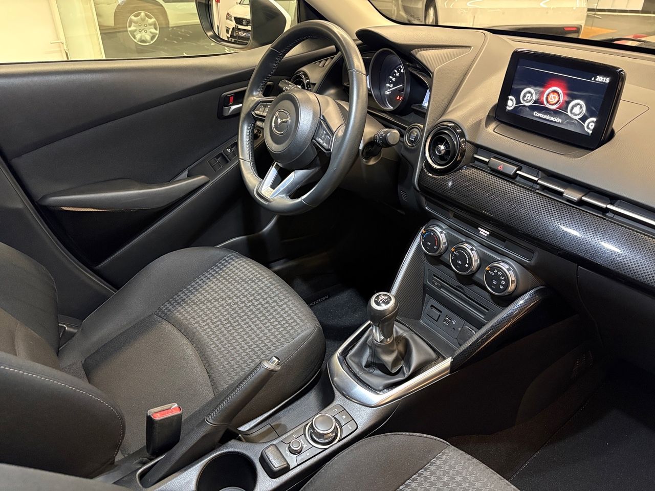 Mazda 2 Mazda Style+ 1.5 SKYACTIV-G 90 CV - Foto 17
