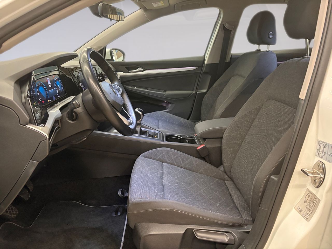 Volkswagen Golf Life 1.5 TSI 96 kW (130 CV) - Foto 9