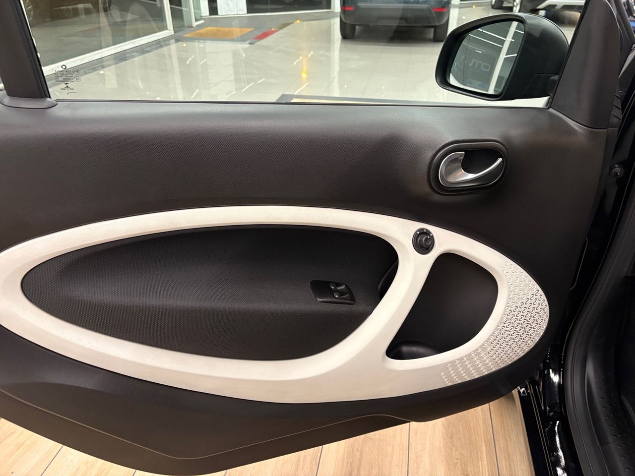 Smart Fortwo EQ fortwo - Foto 8