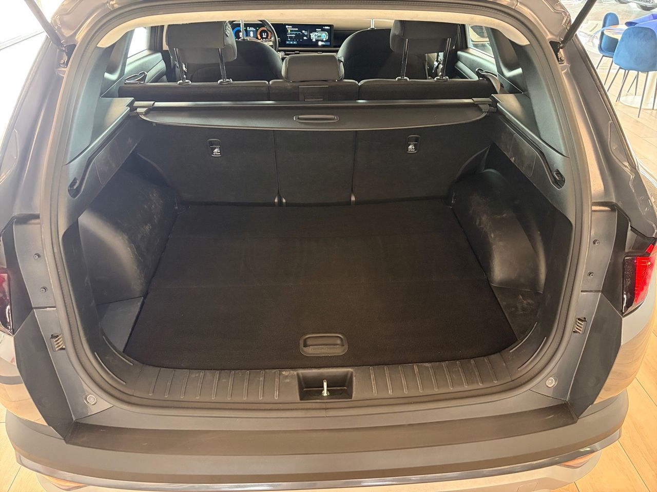 Hyundai Tucson Maxx 1.6 T-GDi HEV 215 CV - Foto 13
