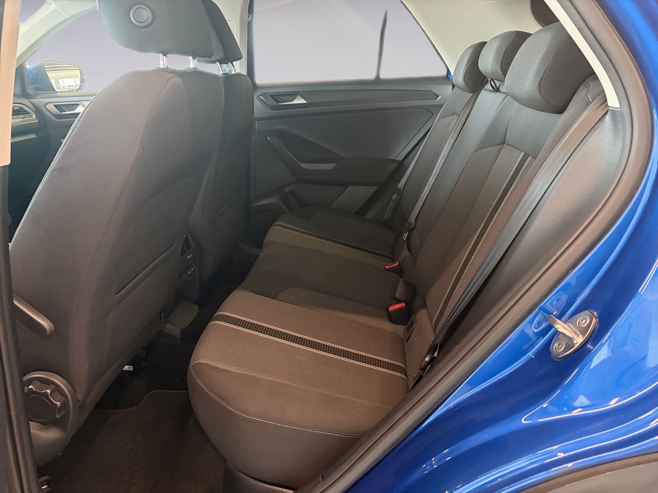 Volkswagen T-Roc Advance 2.0 TDI 110 kW - Foto 13