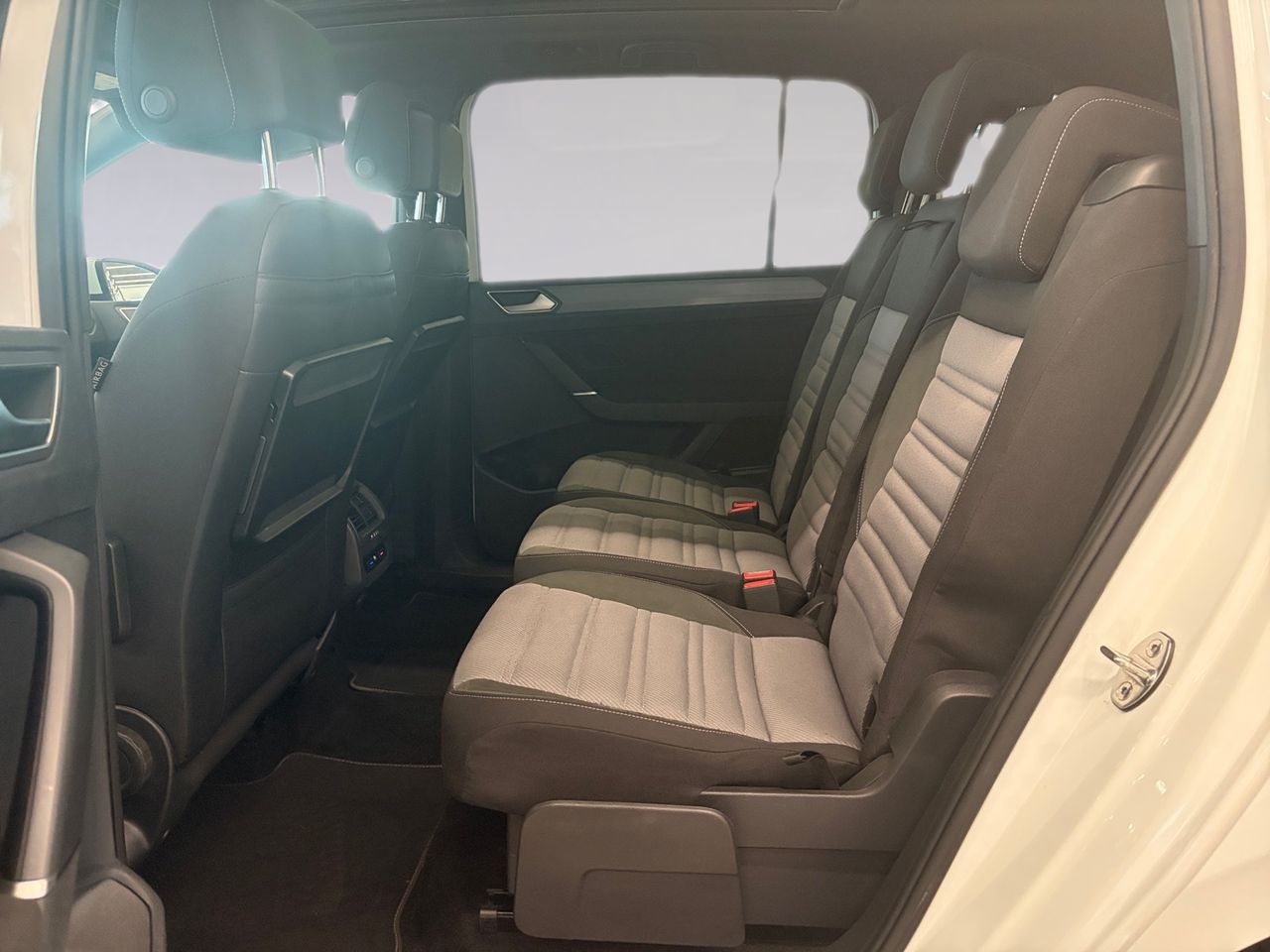 Volkswagen Touran Sport 2.0 TDI 110 kW R-LINE - Foto 12