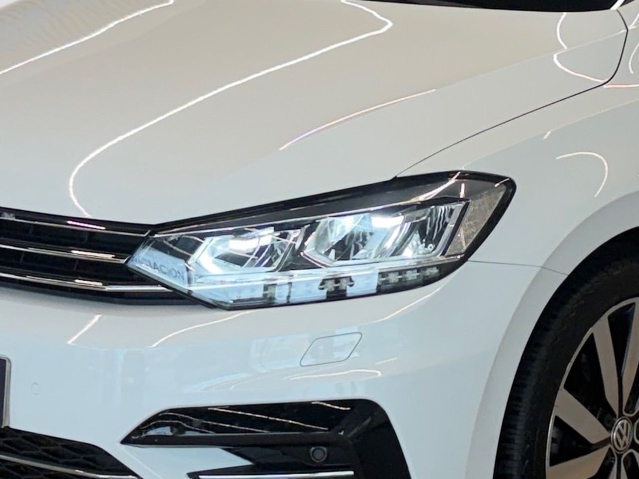 Volkswagen Touran Sport 2.0 TDI 110 kW R-LINE - Foto 6