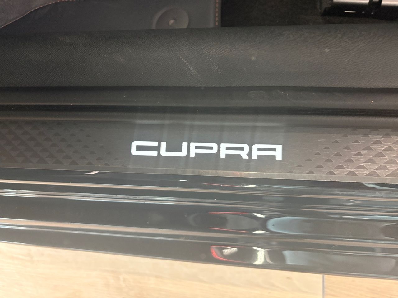 Cupra León Sportstourer 1.5 eTSI 110 kW - Foto 20