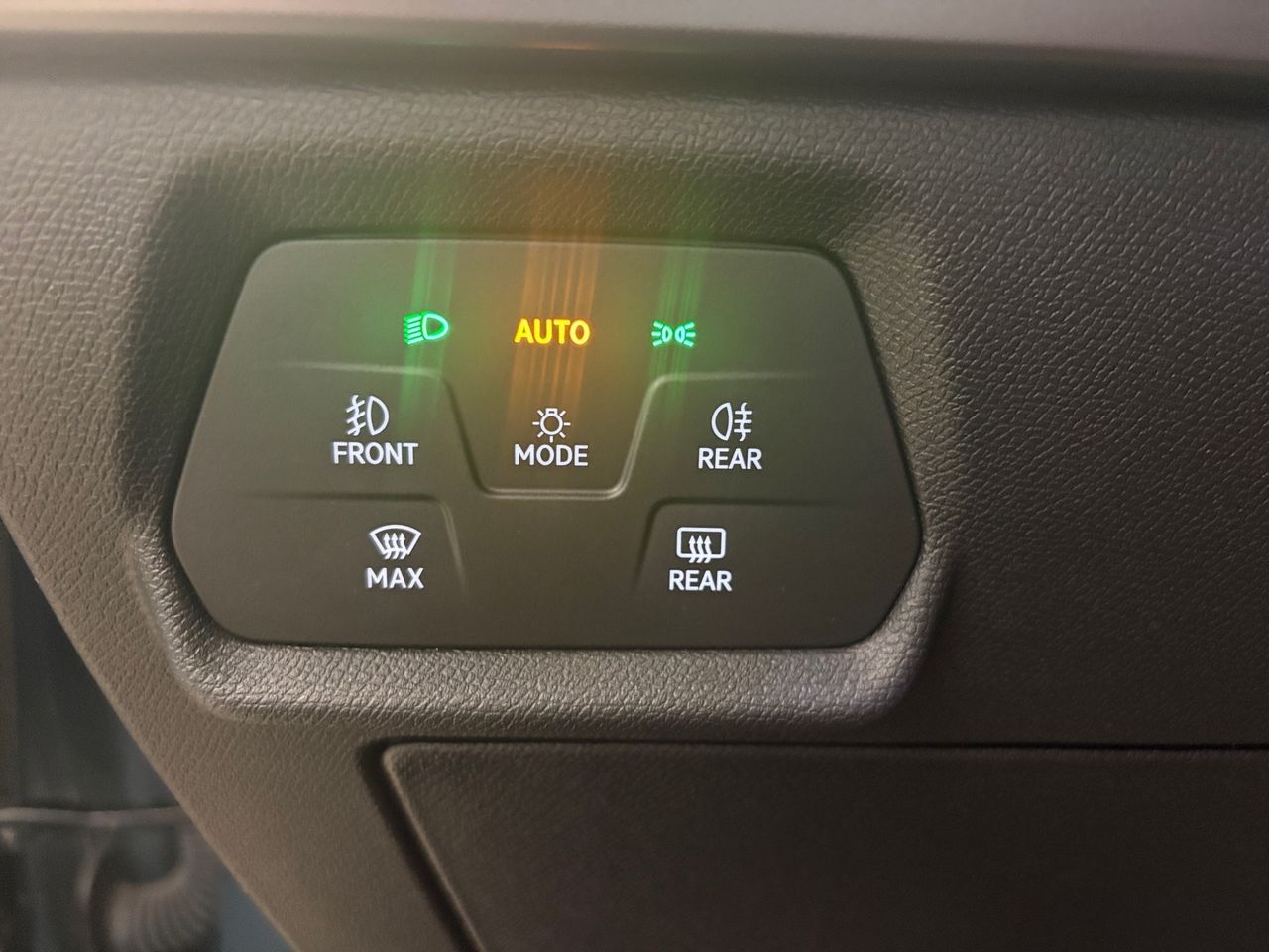 Cupra León Sportstourer 1.5 eTSI 110 kW - Foto 18
