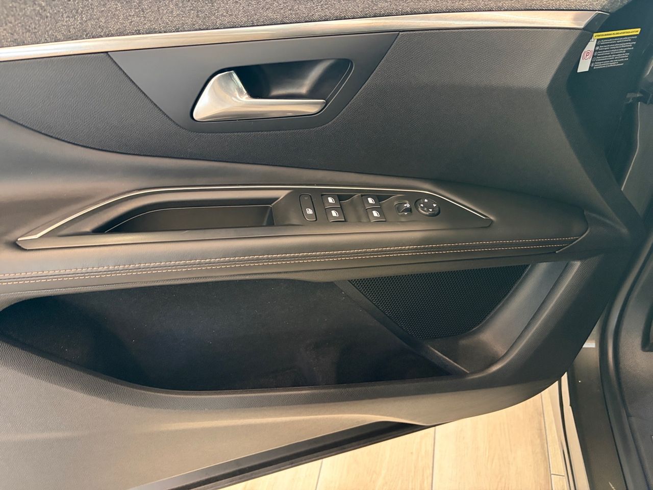 Peugeot 3008 GT Line PureTech 130 S&S - Foto 17