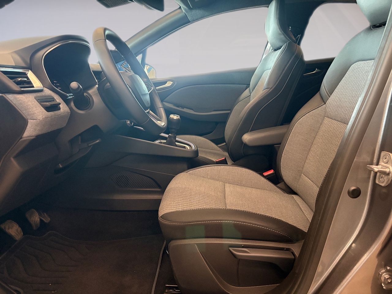 Renault Clio techno TCe 67 kW - Foto 8
