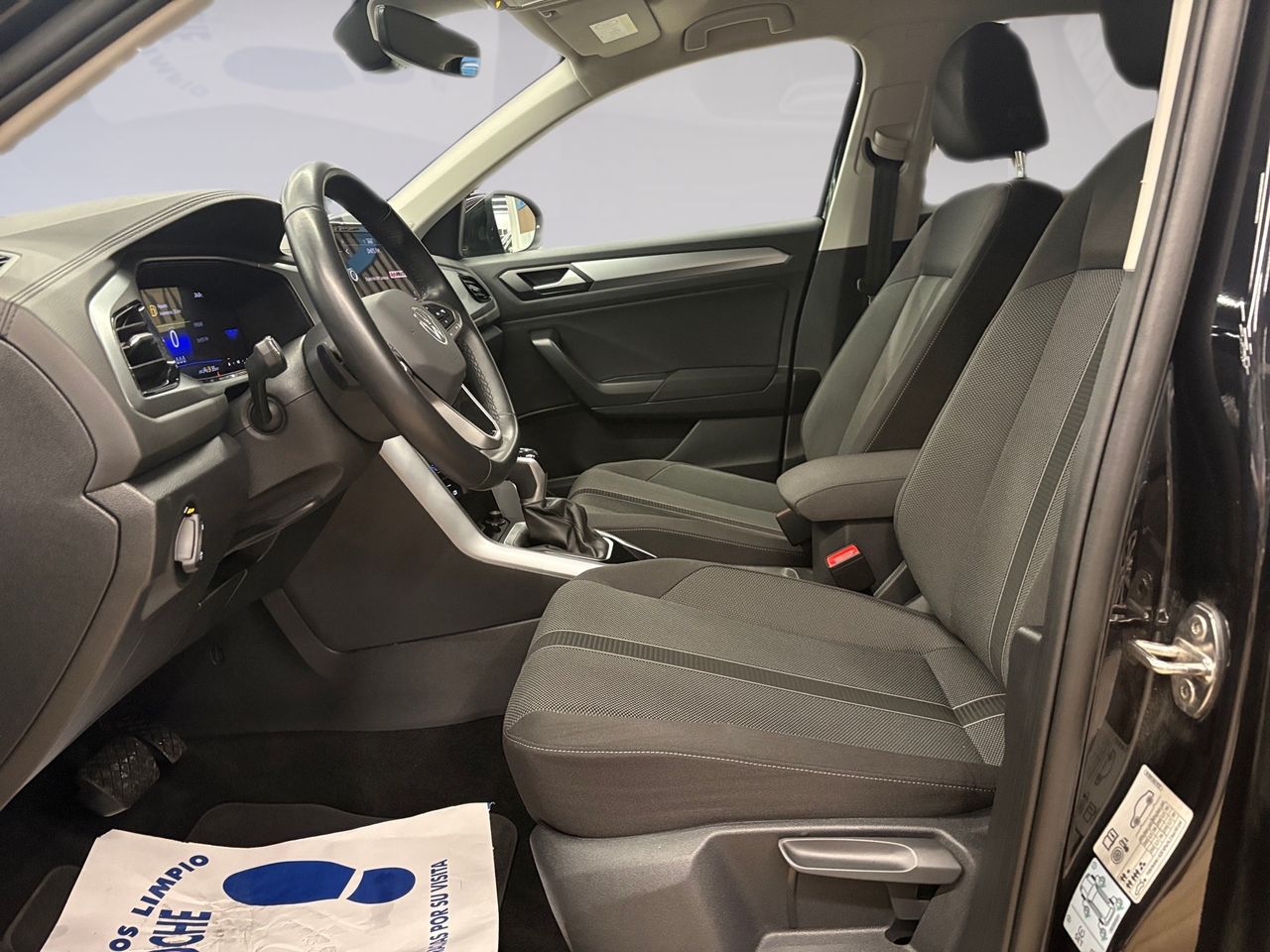 Volkswagen T-Roc Más 1.5 TSI 110 kW - Foto 8