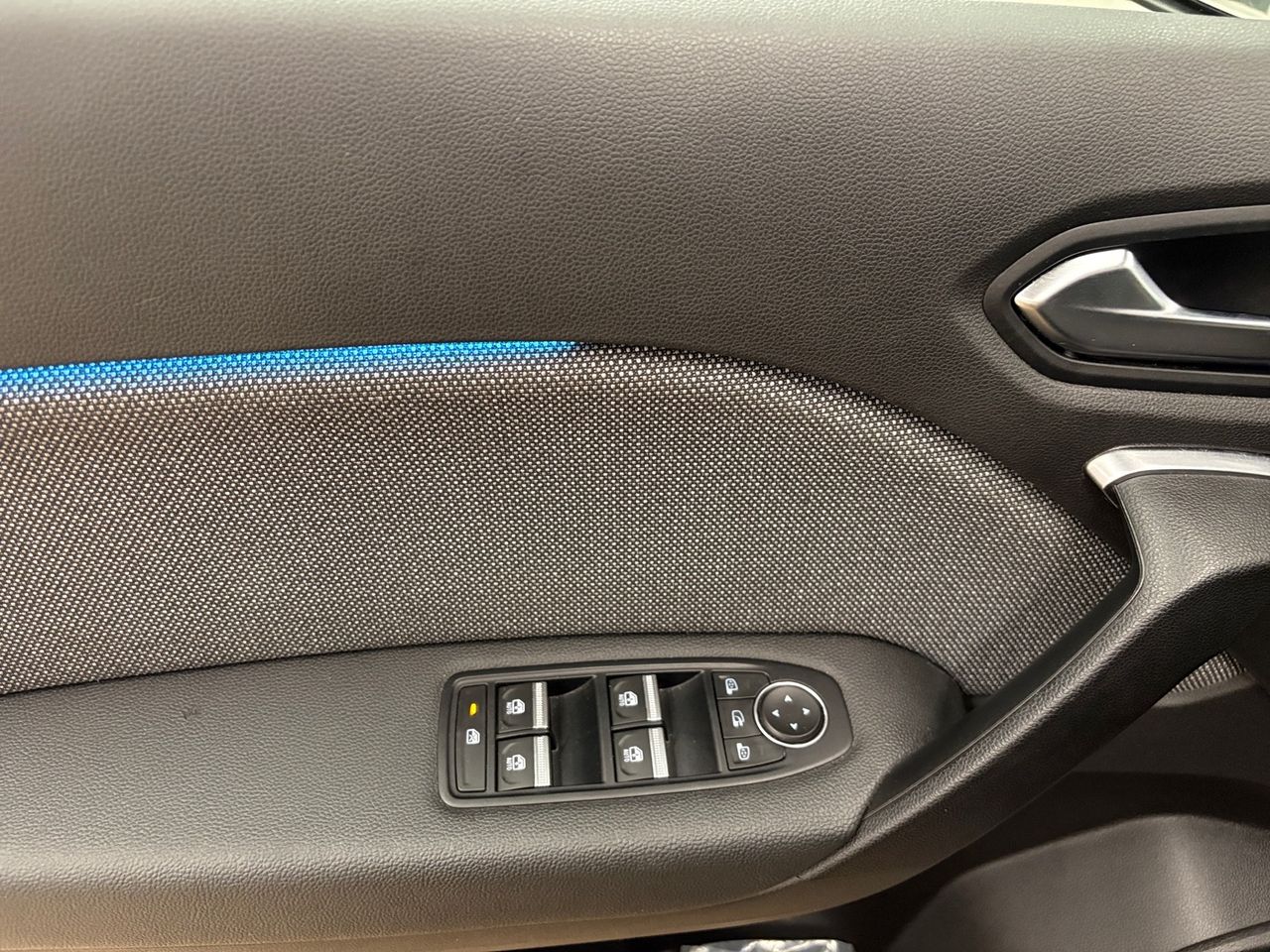 Renault Symbioz TECHNO MILDHYBRID 140 CV PACK SAFETY & DRIVING + PACK CÁMARA 360 - Foto 18