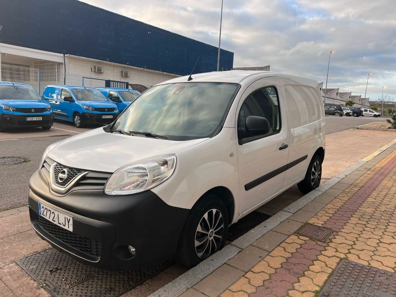 Nissan NV250 3pl 1.5dCi 70 kW 95 CV L1H1 COMFORT  - Foto 24