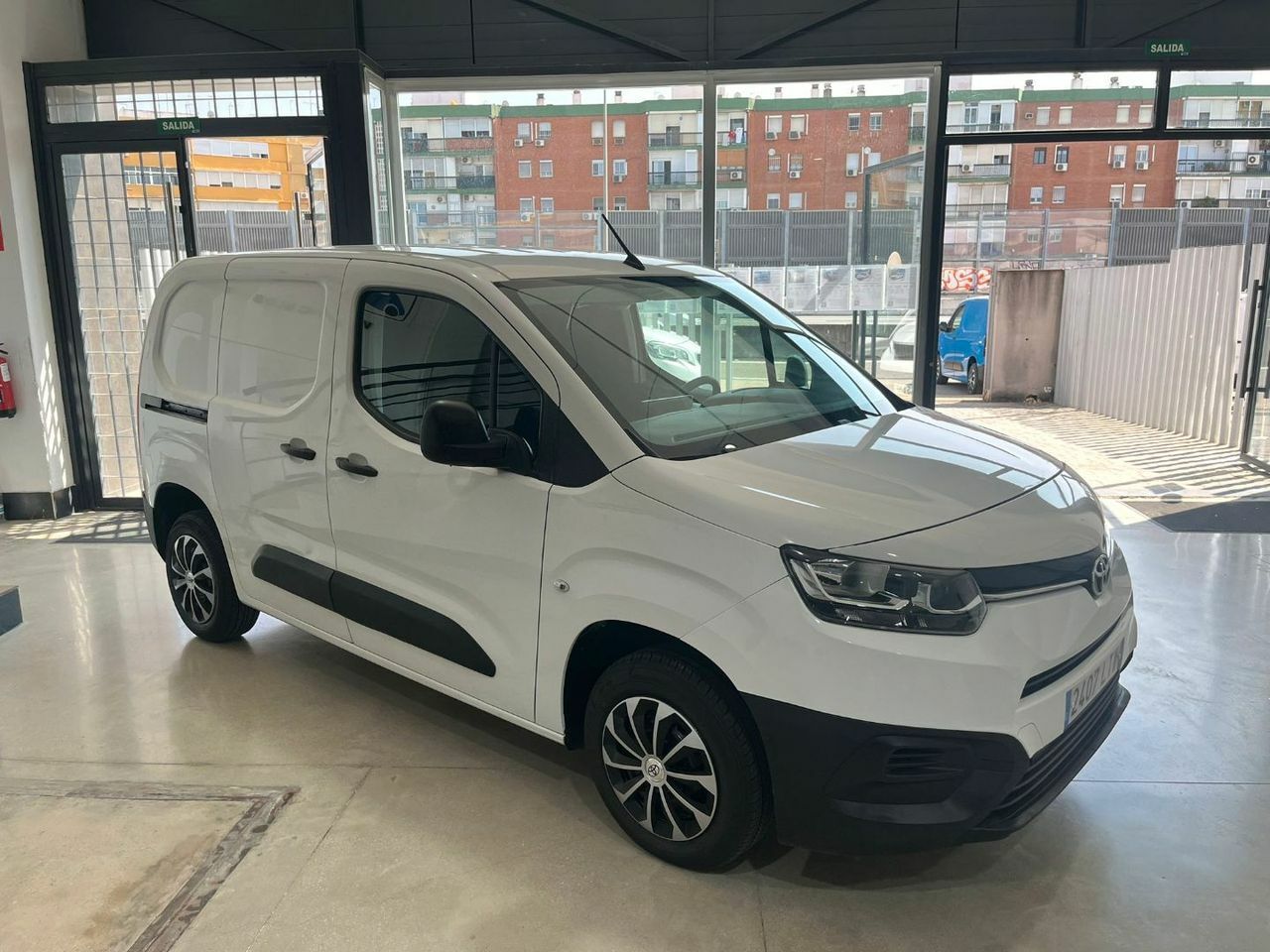 Toyota Proace City 1.5D 75kW 100CV GX 650kg Media  - Foto 24