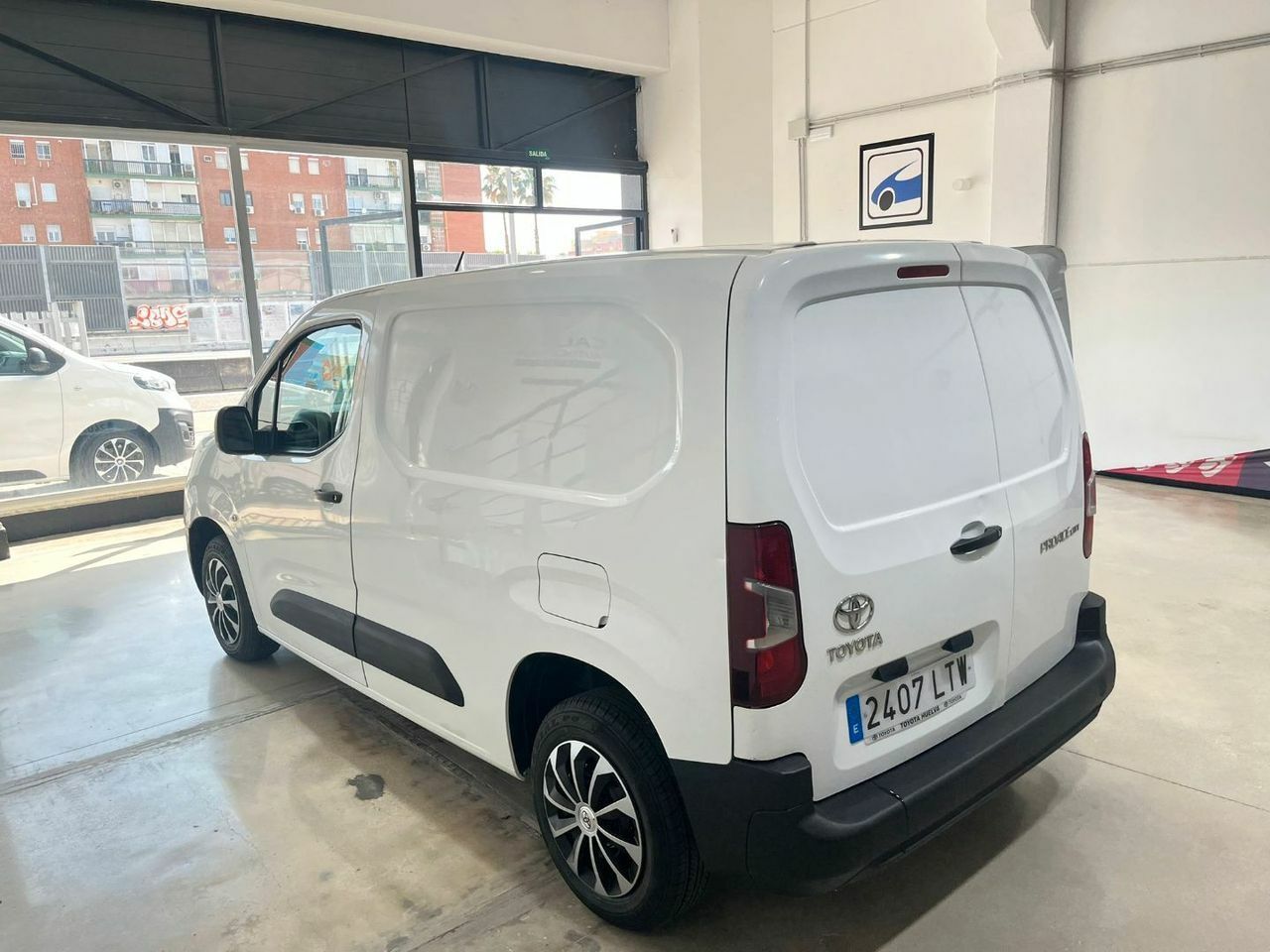 Toyota Proace City 1.5D 75kW 100CV GX 650kg Media  - Foto 21