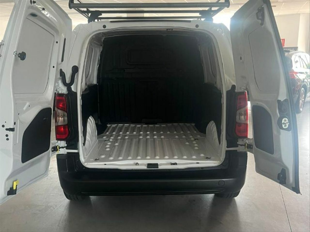 Citroën Berlingo Talla M BlueHDi 100 CONTROL  - Foto 4
