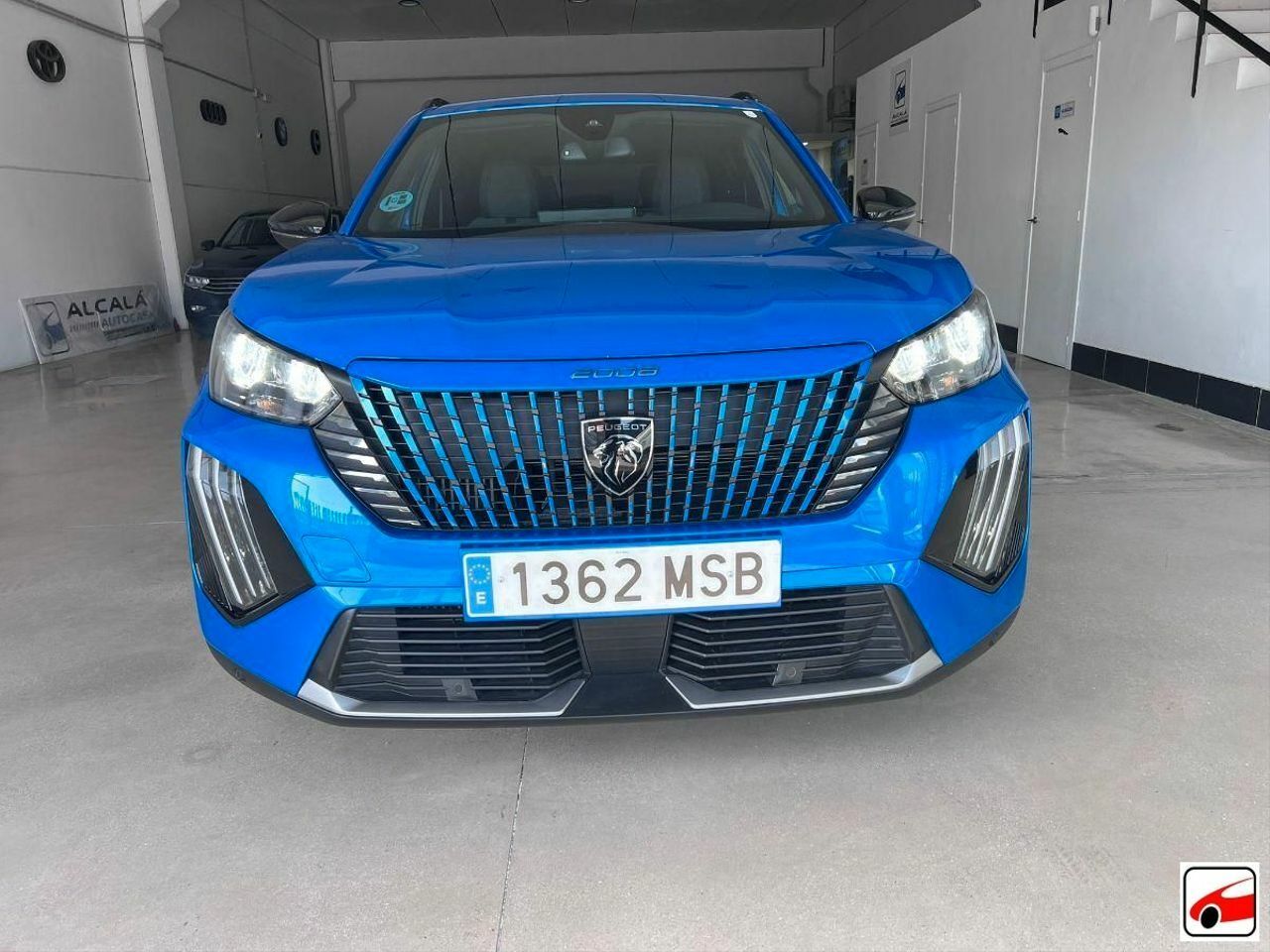 Peugeot 2008 Allure Gasolina 100 SS 6 Vel. MAN  - Foto 5