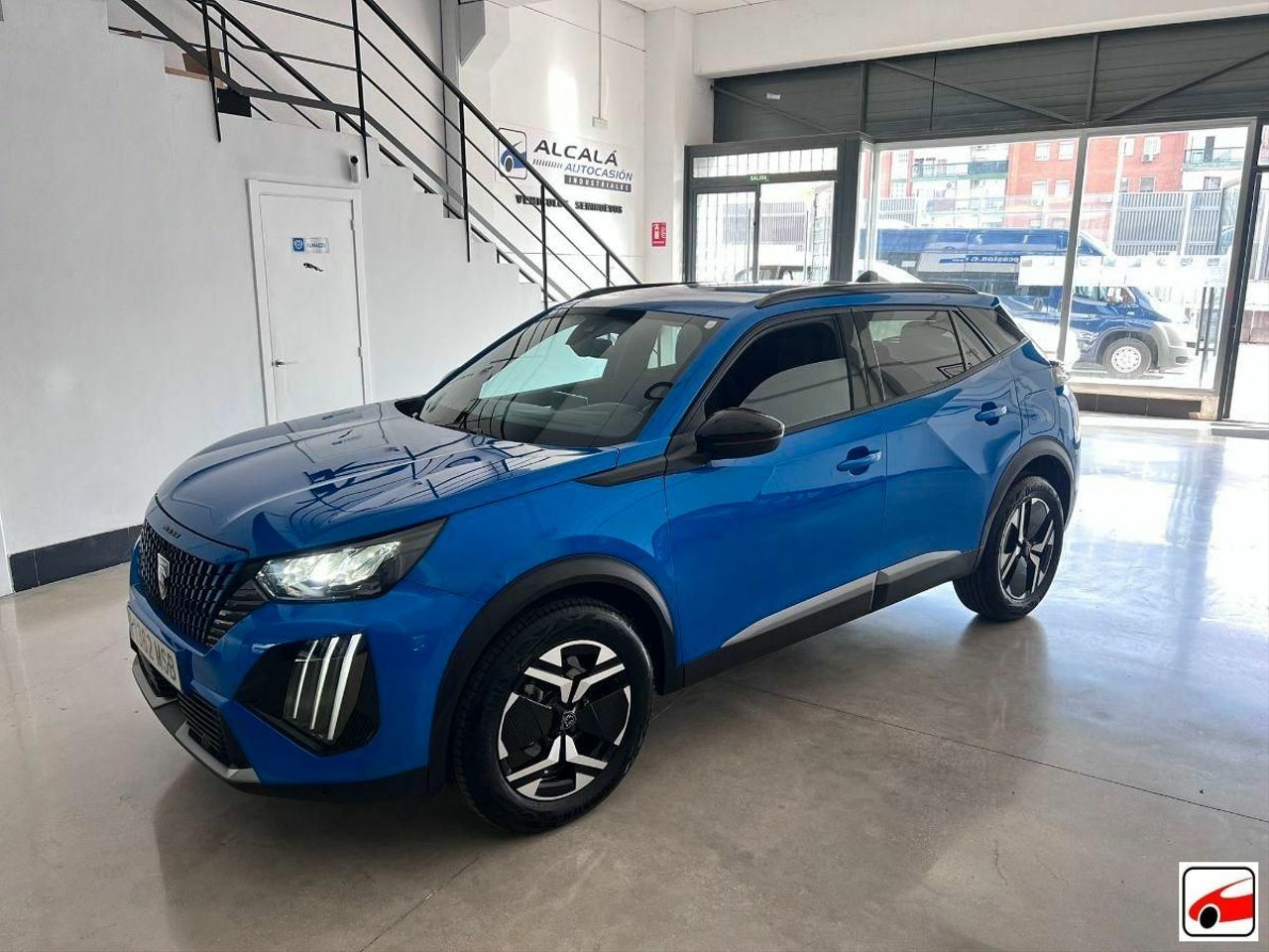 Peugeot 2008 Allure Gasolina 100 SS 6 Vel. MAN  - Foto 33