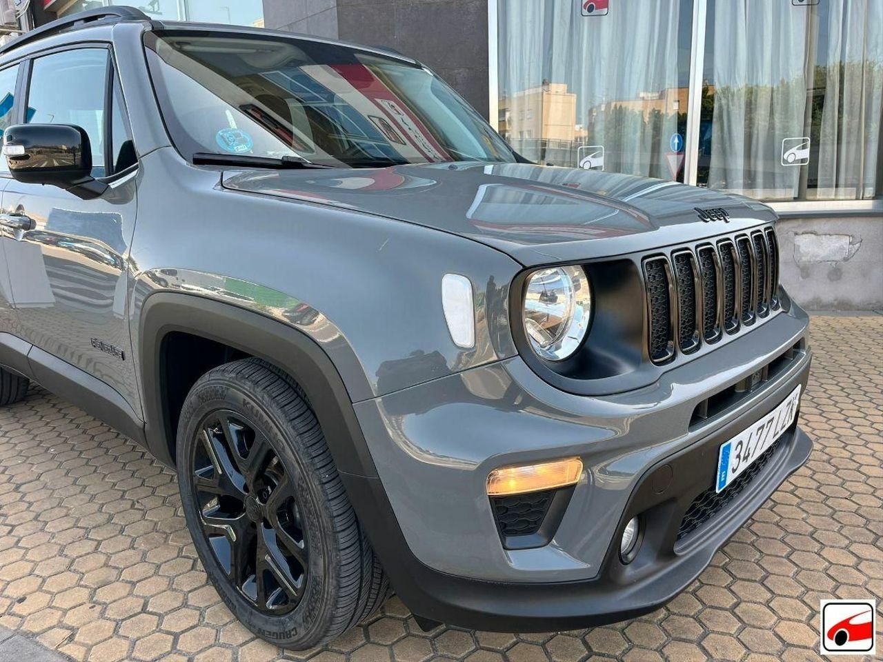 Jeep Renegade Night Eagle II 1.0G 88kW 120CV 4x2  - Foto 39