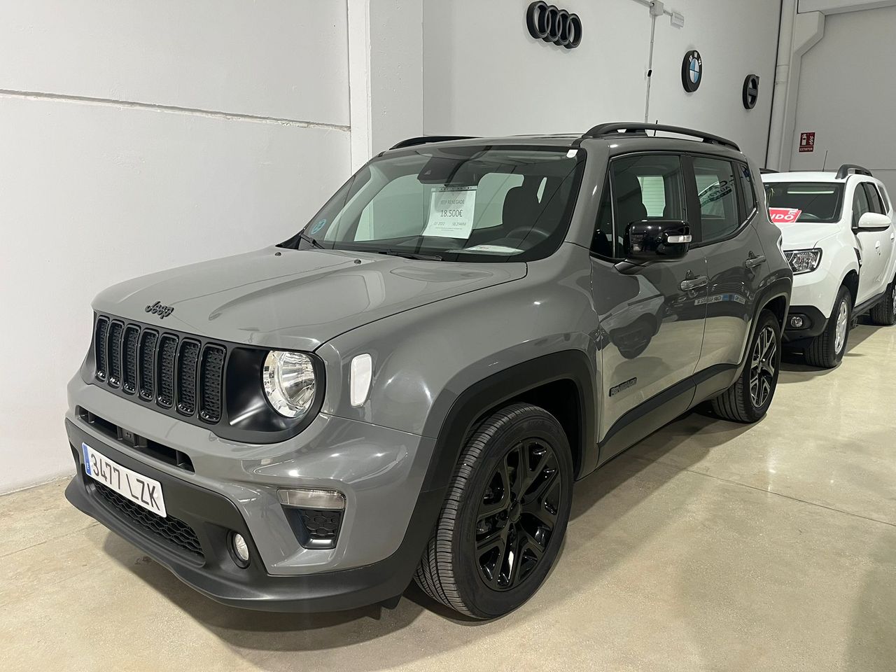Jeep Renegade Night Eagle II 1.0G 88kW 120CV 4x2  - Foto 3