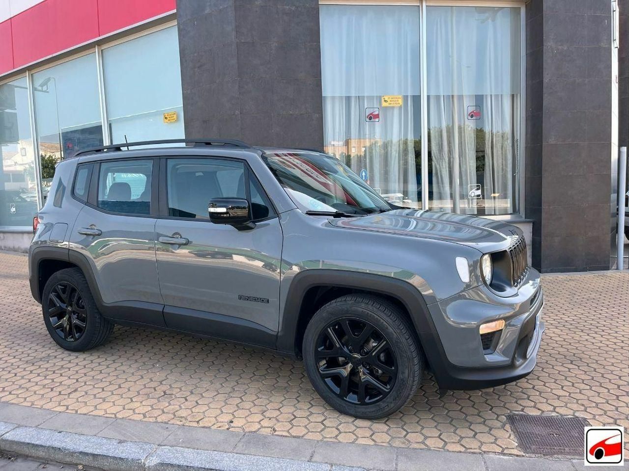 Jeep Renegade Night Eagle II 1.0G 88kW 120CV 4x2  - Foto 30